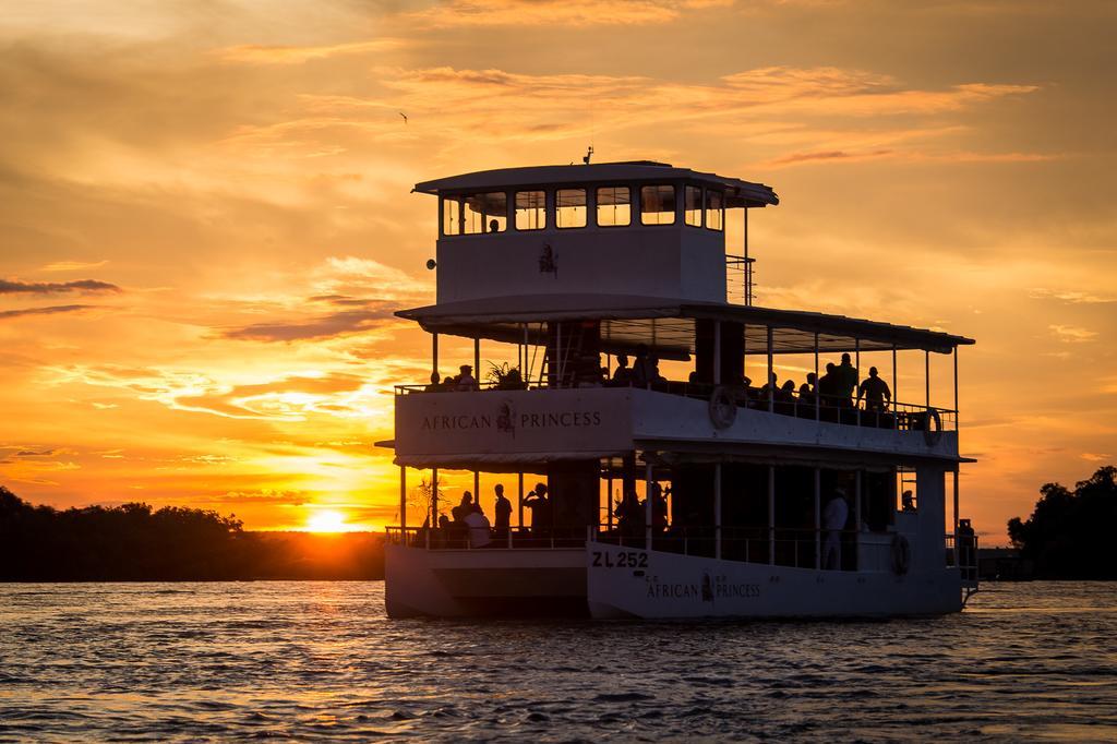 Warm Harbor Hotel Лівінґстон Екстер'єр фото